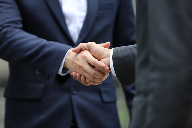 Handshake Of Two Men In Business Suits Partnership Deal Teamwork Team Successful Male Cooperation T20 8Dgyab