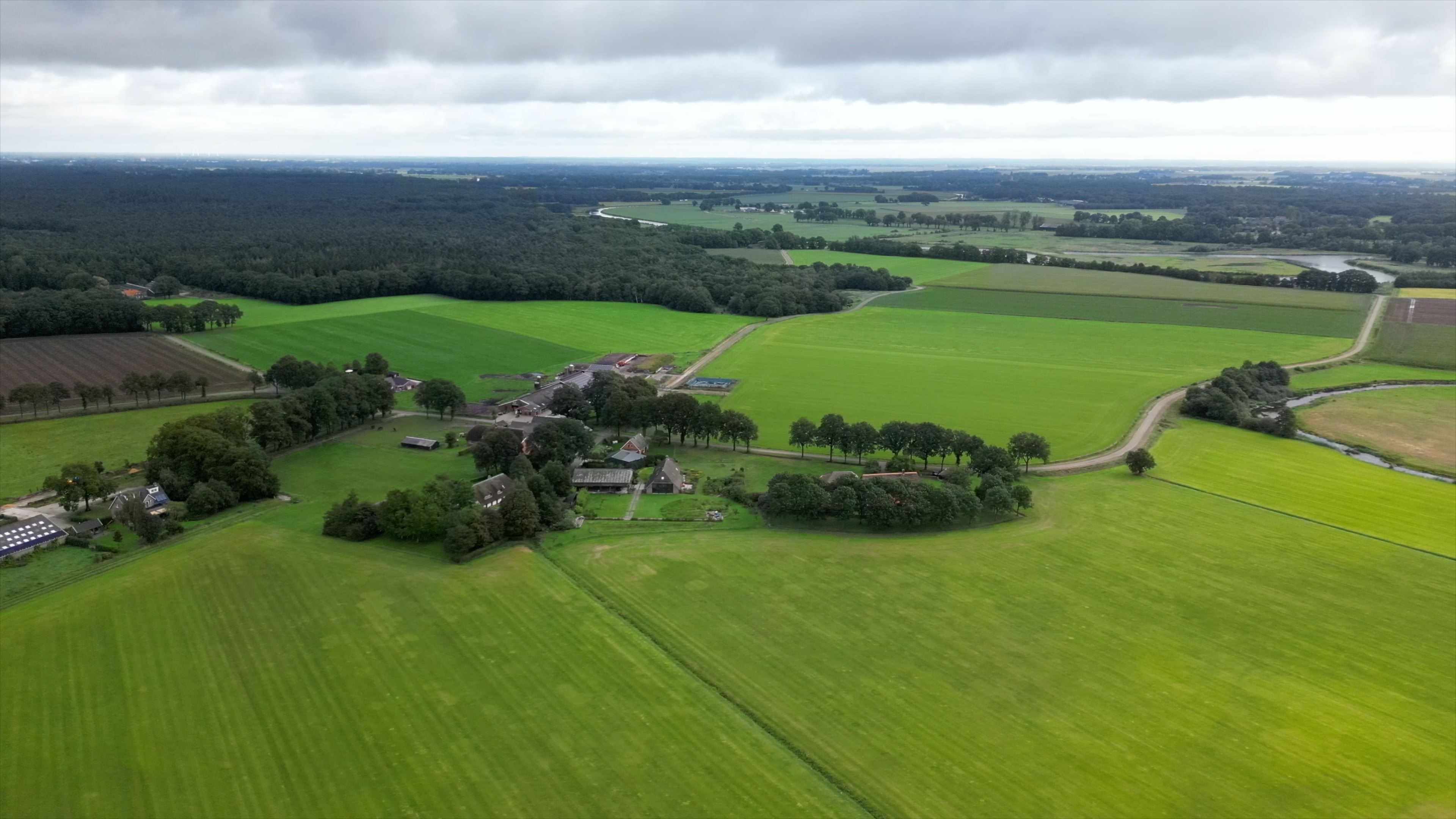 LANDERIJEN AKKERBOUW DRONE THV STEGEREN OVERIJSSEL (1)