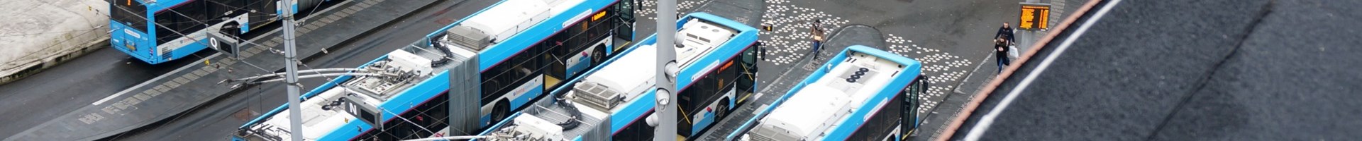 Public Transport Electric Buses At Anrhem Central Station Waiting To Pick Up Travelers T20 Lxk3x7
