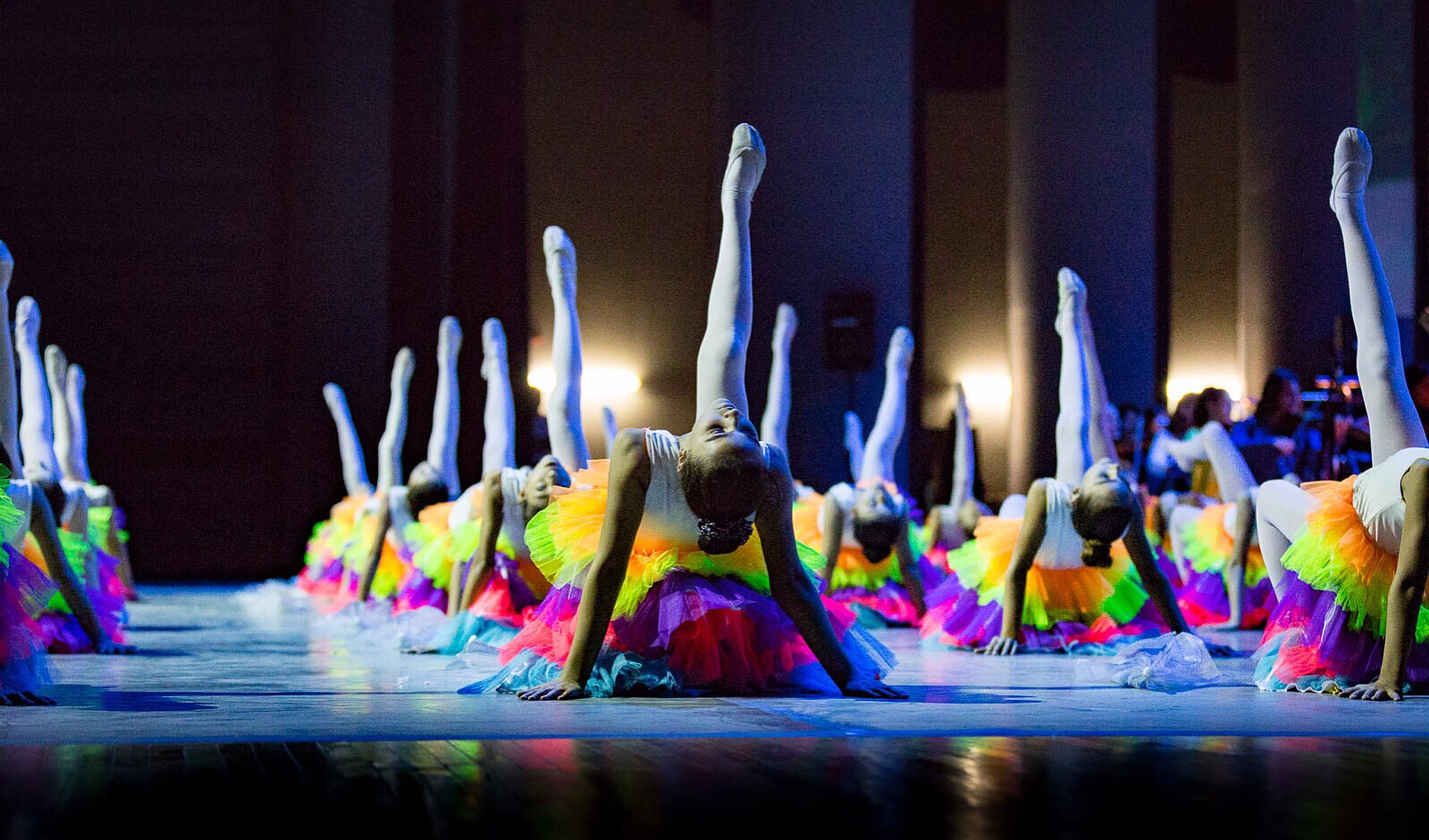 Ballerinas On Stage T20 Plrpxn